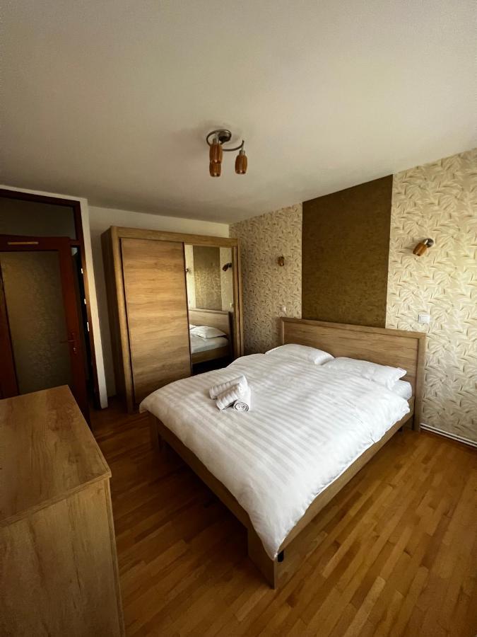 Boutique Apartments City Center Braşov Eksteriør billede